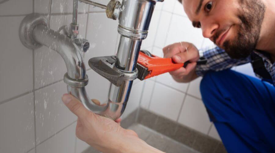 Local expert plumbing services in Gold Hill, OR